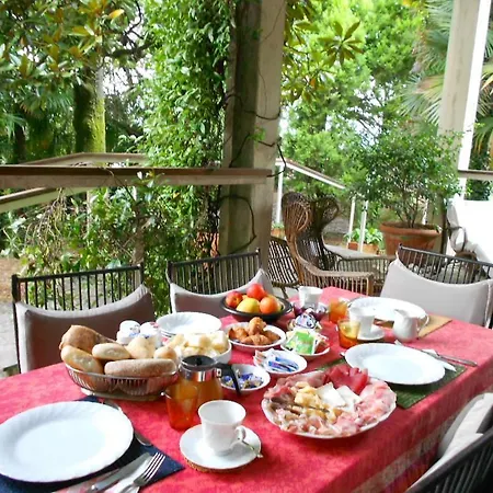 Alojamento de Acomodação e Pequeno-almoço Maria
